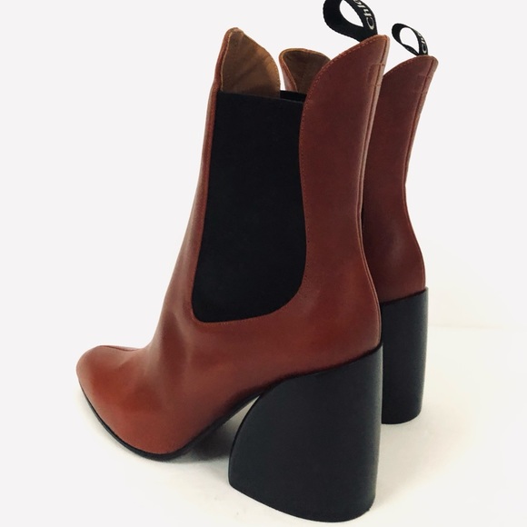 Chloe Wave Leather Chunky Block Heel Ankle Boots - Picture 6 of 8